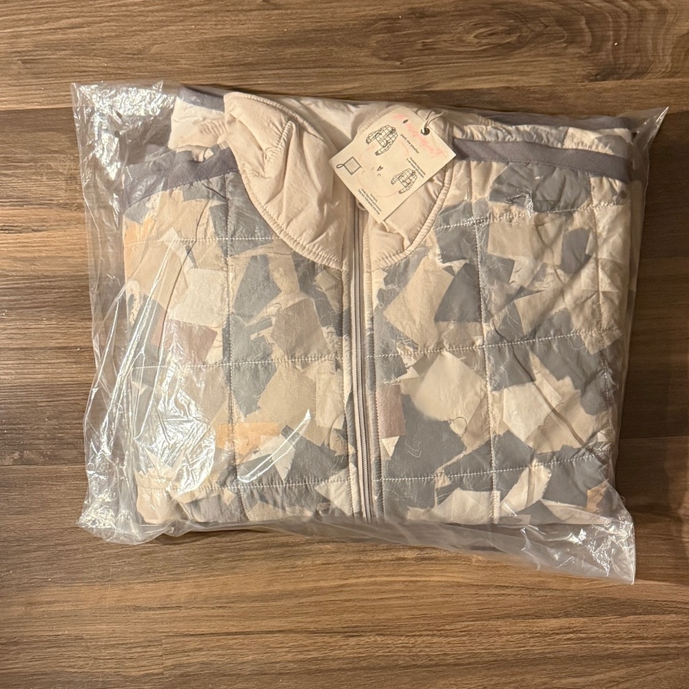 Free People Movement Pippa Packable Puffer Jacket in Tofu Combo - Picture 13 of 13